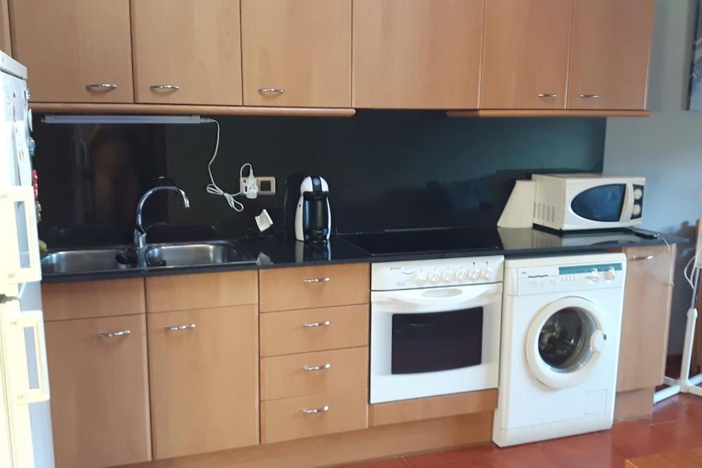 Apartament Gran Pirineu Монферрер Экстерьер фото