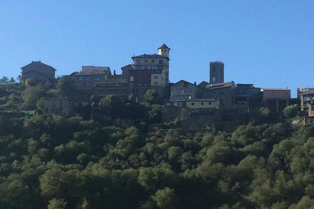Apartament Gran Pirineu Монферрер Экстерьер фото