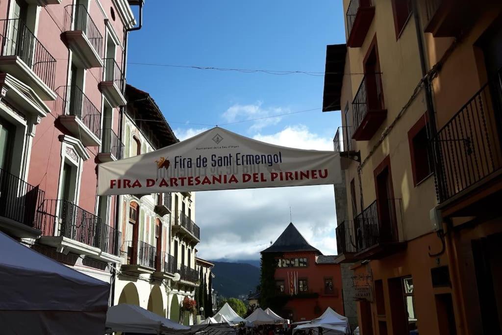 Apartament Gran Pirineu Монферрер Экстерьер фото