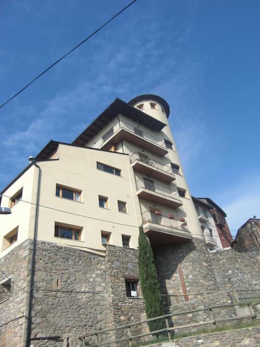 Apartament Gran Pirineu Монферрер Экстерьер фото