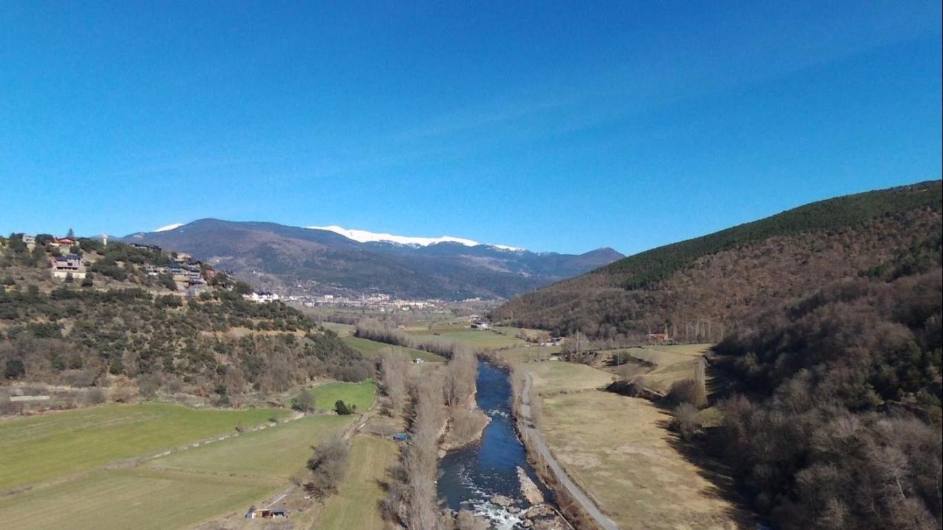 Apartament Gran Pirineu Монферрер Экстерьер фото